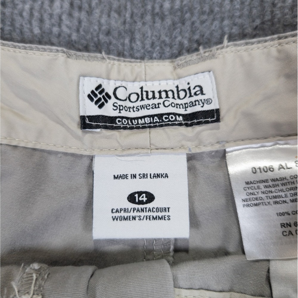 Columbia Outdoor Womens 14 Beige Khaki Utility Cargo Capri Pants Cropped 23 In - Picture 3 of 16
